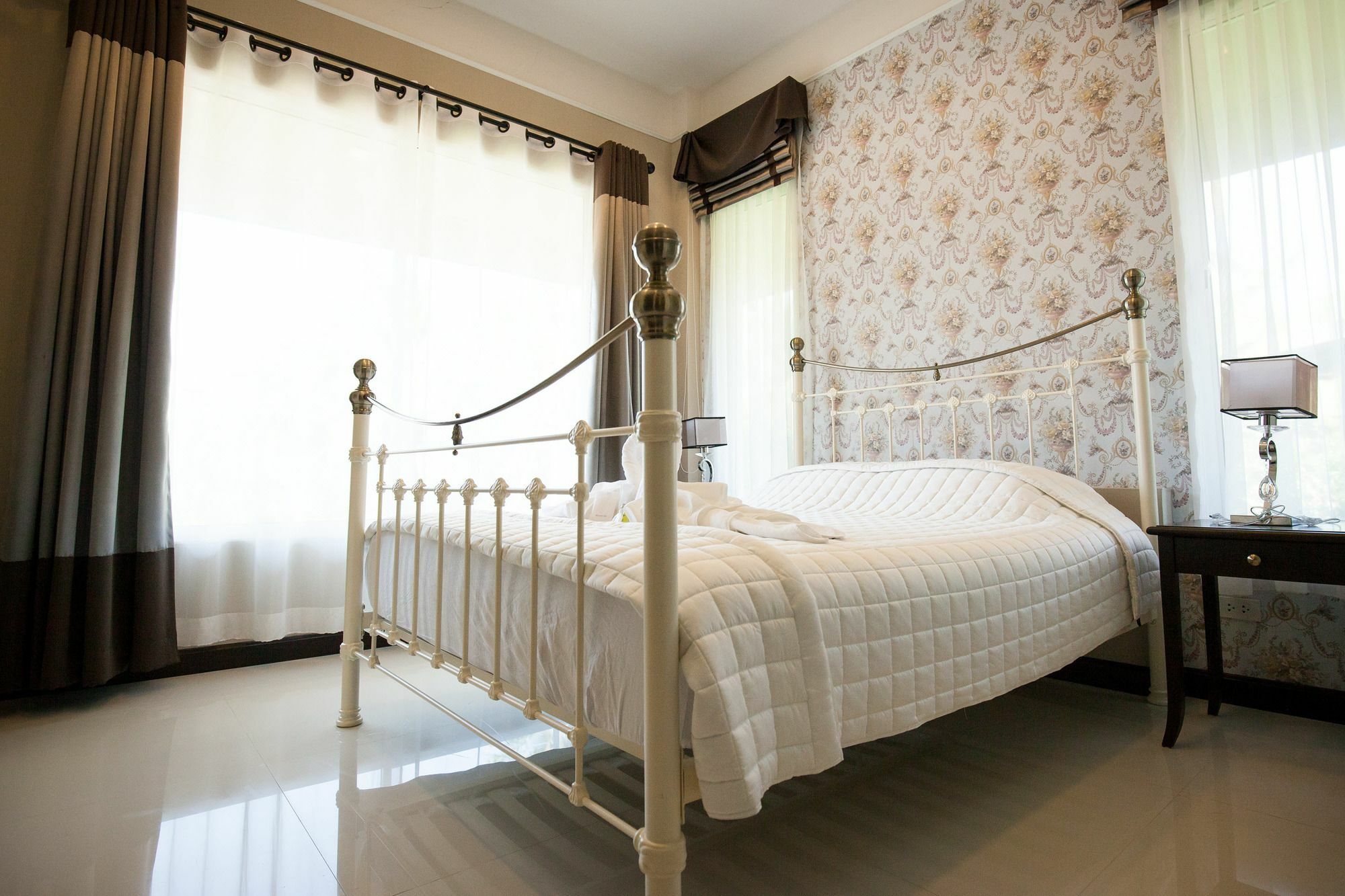 Dream Garden Resort Ampawa Амфава Екстериор снимка