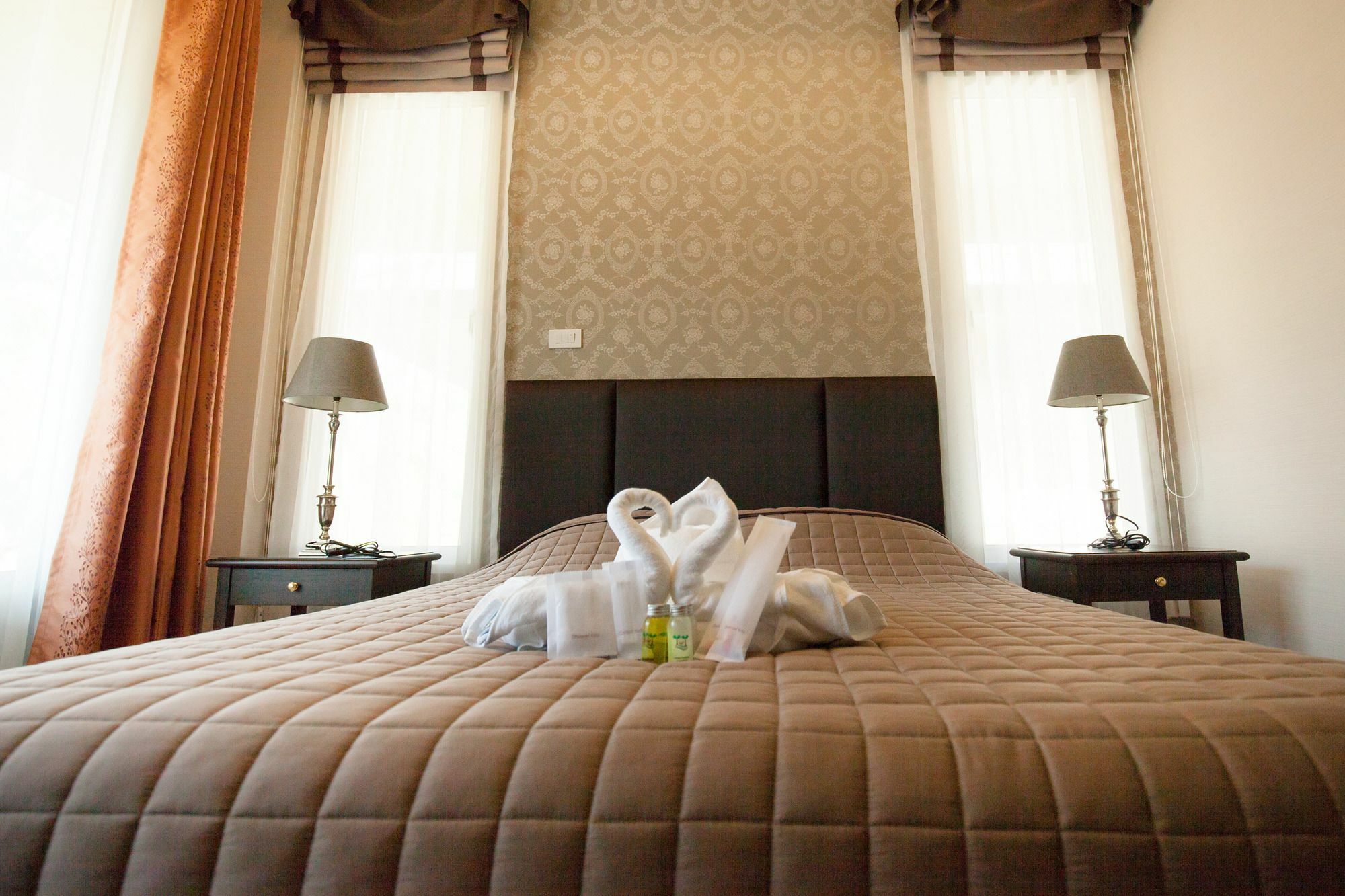 Dream Garden Resort Ampawa Амфава Екстериор снимка
